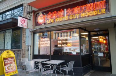 Li’s Knife Cut Noodle, a restaurant specializing in handmade knife-cut noodles and dumplings, opened its Downtown Berkeley location Dec. 8.